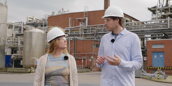 Personen In Gesprek Op Opdracht Bij Bart