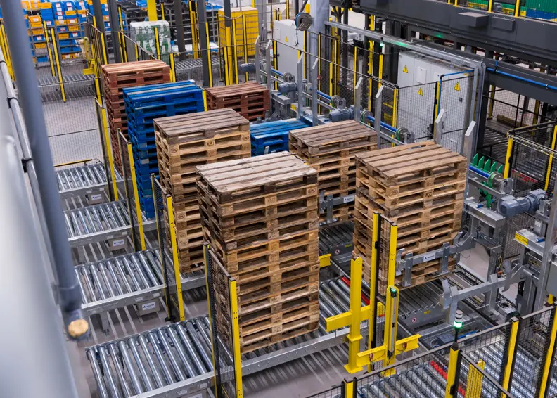 Foto Van Pallets Bij Vergeer Ter Illustratie Van Supply Chain